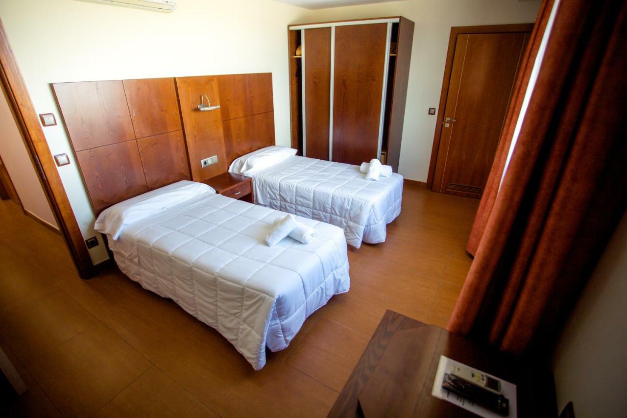 Hotel Villa De Carcar Exterior photo